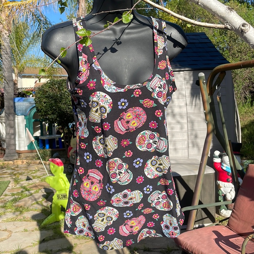 Skull tank top